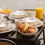 Апартаменты Adresse D'exception - Rue Monge﻿ 5e Париж